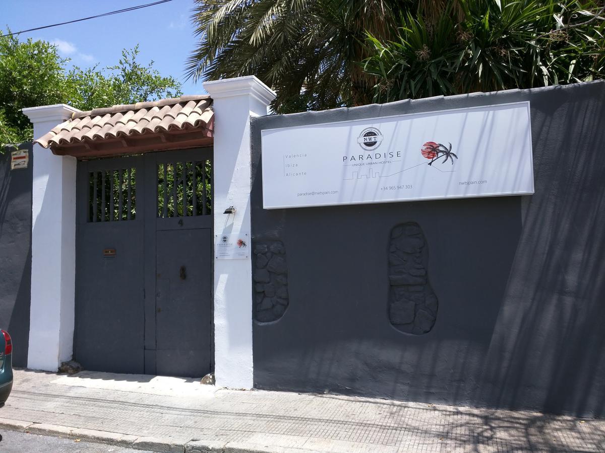 Nwt Paradise Urban Hostel อาลิกันเต ภายนอก รูปภาพ