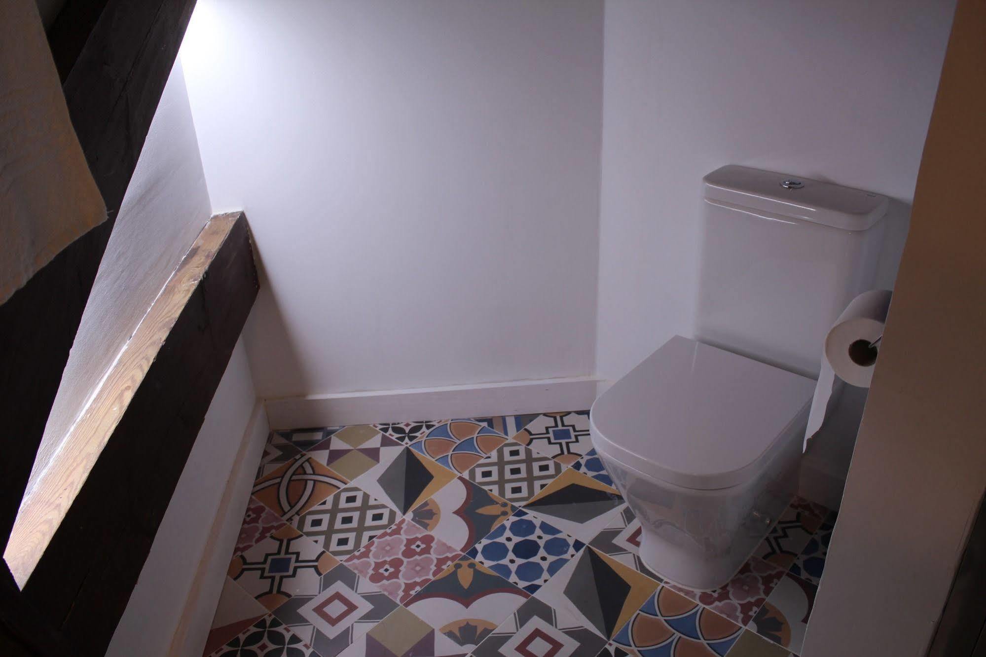Nwt Paradise Urban Hostel อาลิกันเต ภายนอก รูปภาพ